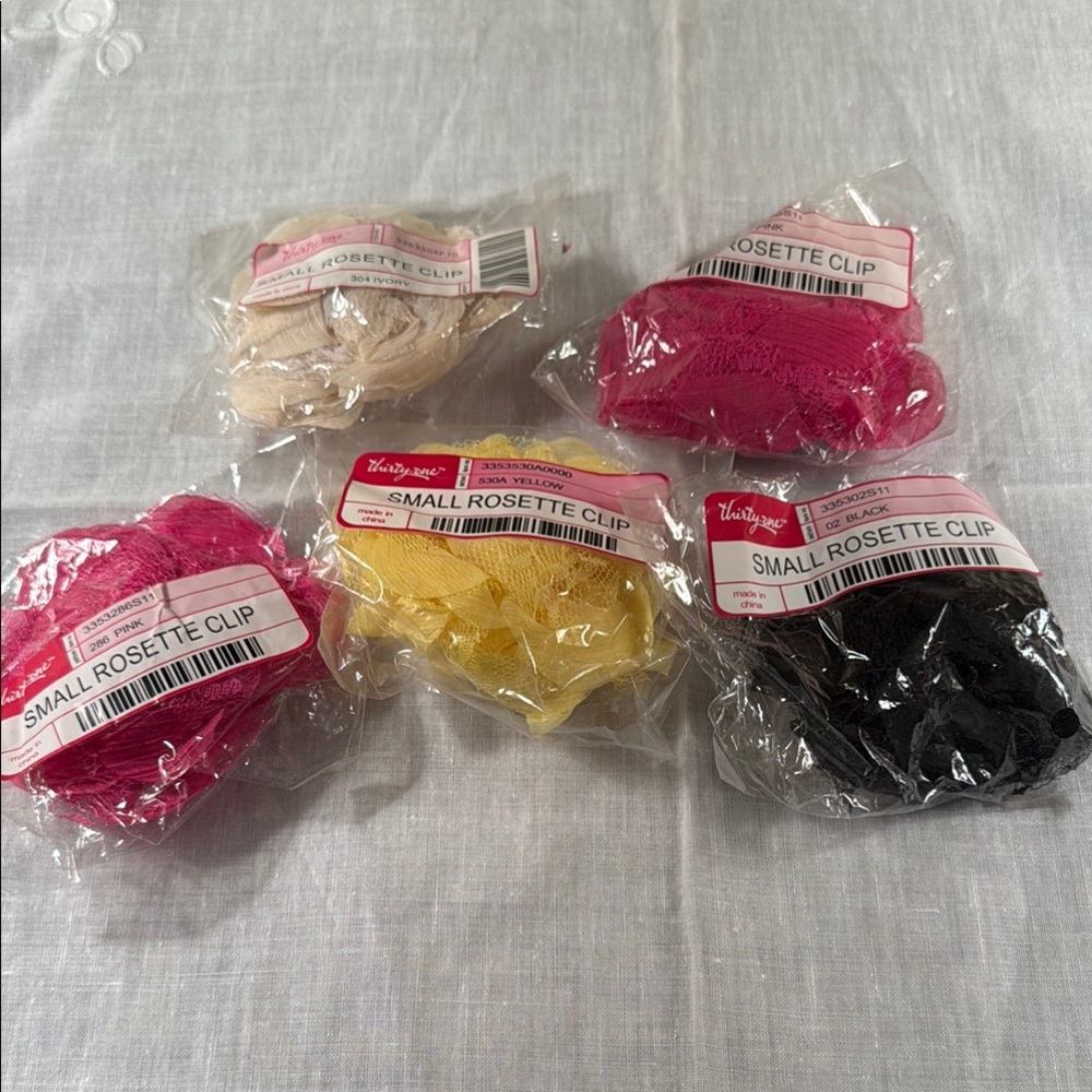 Thirty-One Small Rosette Clips - Pink, Yellow, Black, Cream